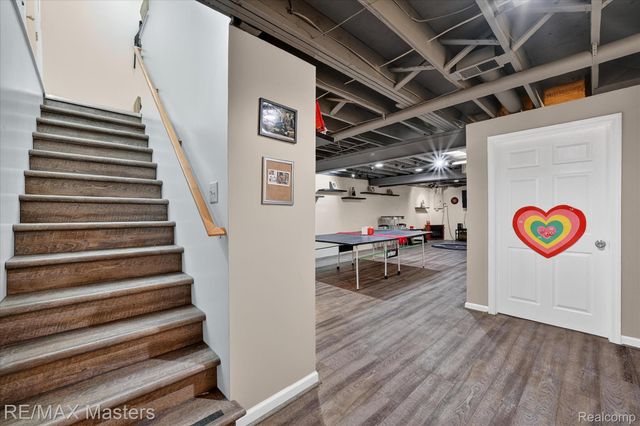 25409 Willowbrook Court, Huron Charter Township, MI 48134