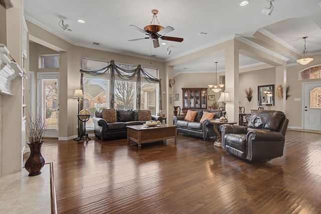 319 Lakewood Drive, Trophy Club, TX 76262
