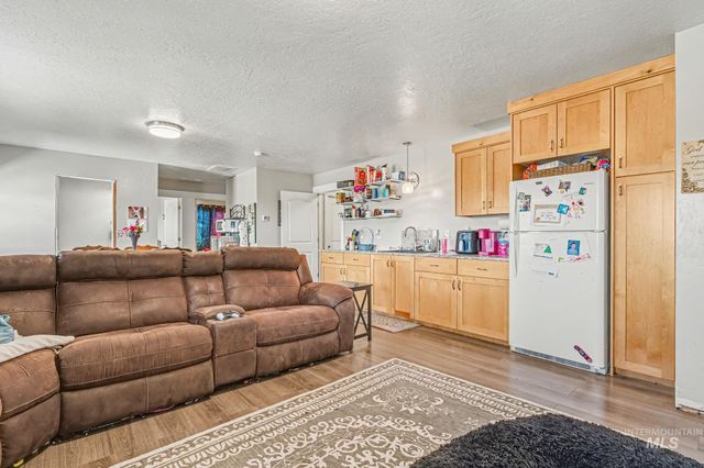 9531 Pump Rd., Nampa, ID 83686