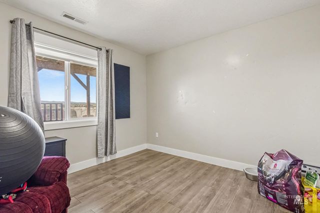 9531 Pump Rd., Nampa, ID 83686