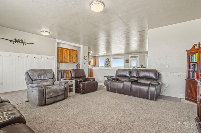 9531 Pump Rd., Nampa, ID 83686