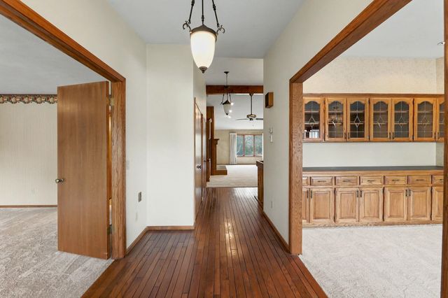 316 N Hampton, Wichita, KS 67206