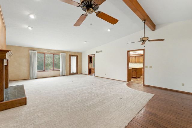 316 N Hampton, Wichita, KS 67206