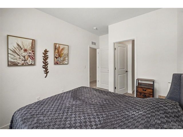 7844 Horsebrush Ln B, Littleton, CO 80125