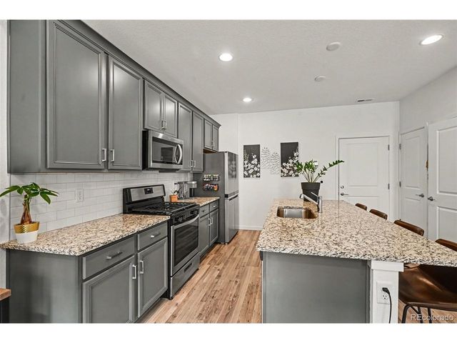 7844 Horsebrush Ln B, Littleton, CO 80125
