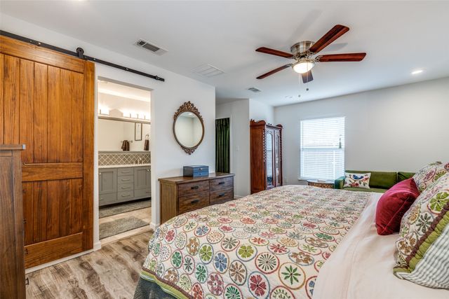 1008 W White Avenue, Mckinney, TX 75069