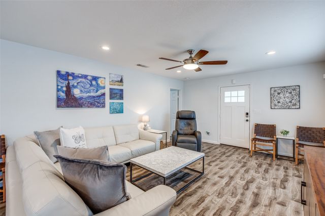 1008 W White Avenue, Mckinney, TX 75069