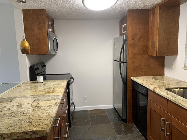 6315 La Costa Drive E, Boca Raton, FL 33433