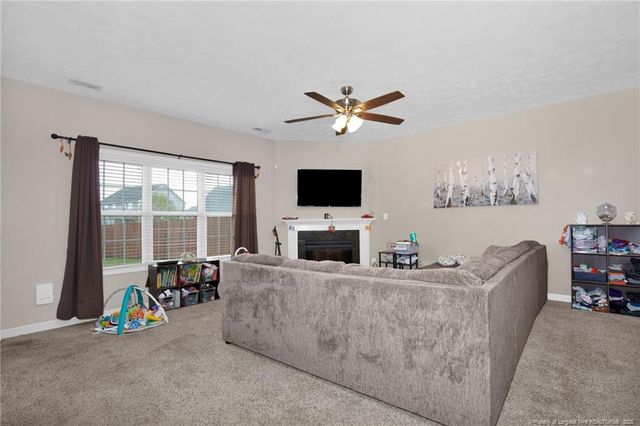 4057 Pleasantburg Drive, Fayetteville, NC 28312