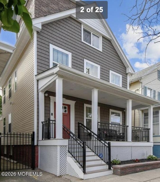 22 Harvey Street, New Brunswick, NJ 08901