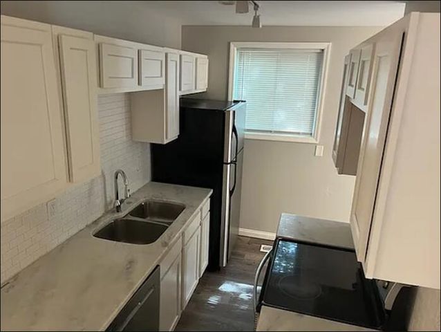 2323 Crutchfield Street, Chattanooga, TN 37406