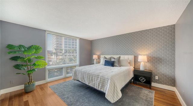 1111 N GULFSTREAM AVENUE 4E, Sarasota, FL 34236