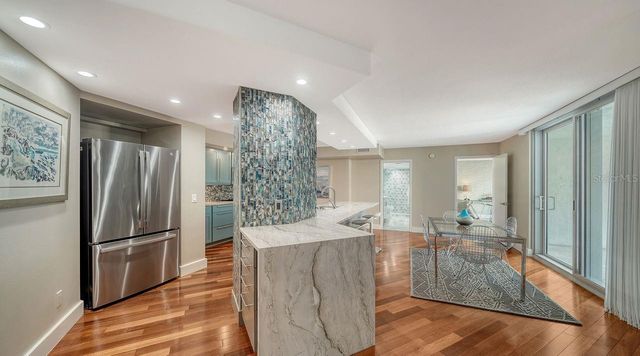 1111 N GULFSTREAM AVENUE 4E, Sarasota, FL 34236