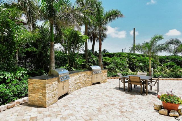 1111 N GULFSTREAM AVENUE 4E, Sarasota, FL 34236