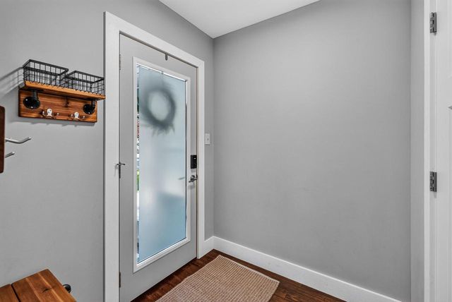 736 W Rock PLACE, Glendale, WI 53209