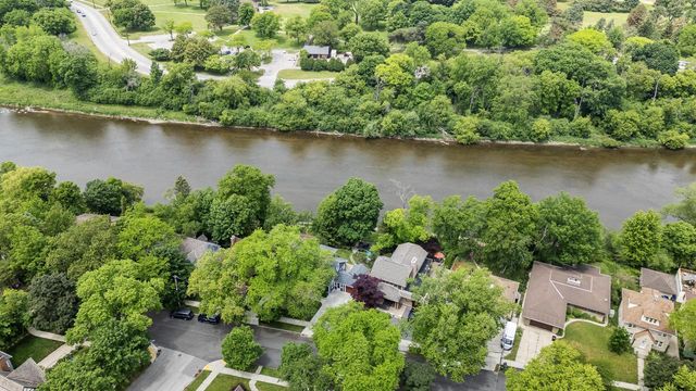 736 W Rock PLACE, Glendale, WI 53209