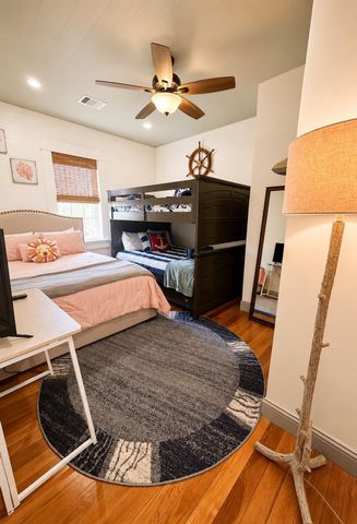 1011 30th Rear Street Rear, Galveston, TX 77550