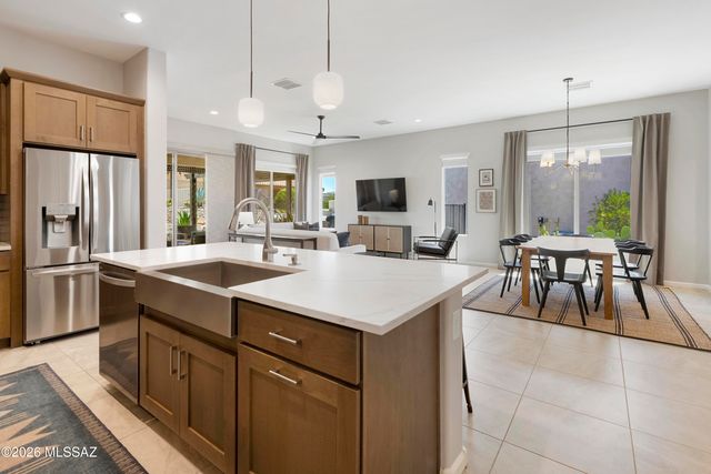 59785 E Jacaranda Place, Oracle, AZ 85623