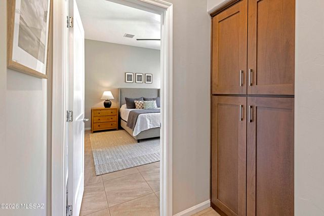 59785 E Jacaranda Place, Oracle, AZ 85623