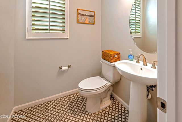 59785 E Jacaranda Place, Oracle, AZ 85623
