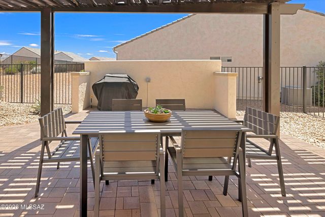 59785 E Jacaranda Place, Oracle, AZ 85623