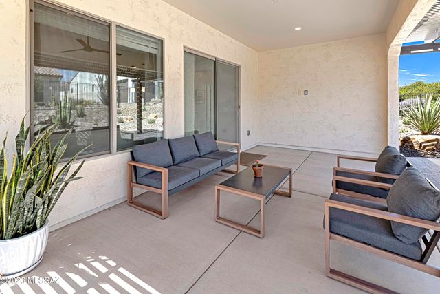 59785 E Jacaranda Place, Oracle, AZ 85623