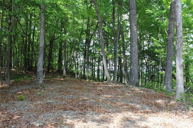 000 Northview Drive 12, Hendersonville, NC 28791