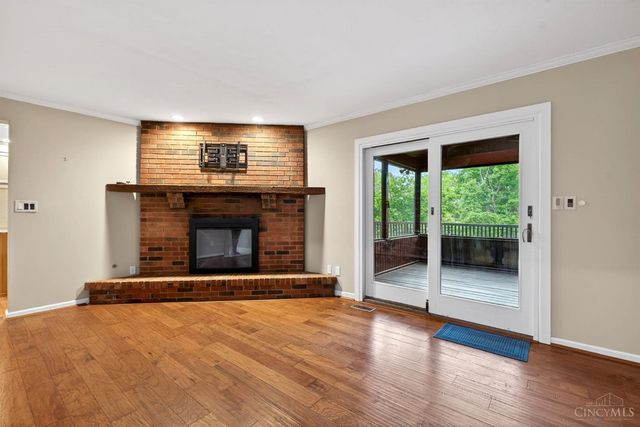 391 Roselake Drive, Centerville, OH 45458