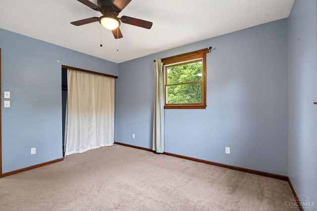 391 Roselake Drive, Centerville, OH 45458