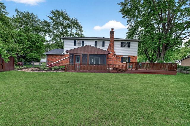 391 Roselake Drive, Centerville, OH 45458