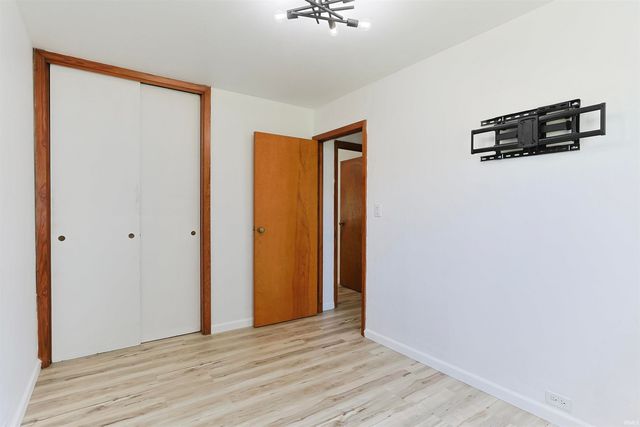 1134 Kinyon Street, South Bend, IN 46616