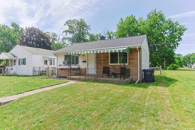1134 Kinyon Street, South Bend, IN 46616