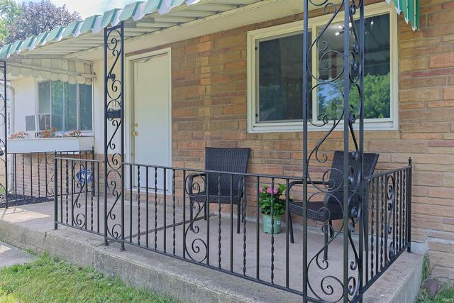 1134 Kinyon Street, South Bend, IN 46616