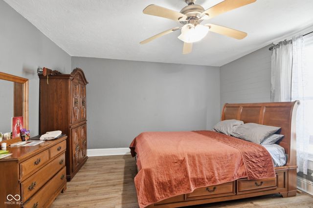 1202 N Canal Street, Alexandria, IN 46001