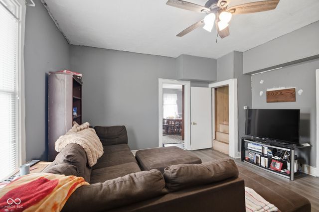 1202 N Canal Street, Alexandria, IN 46001
