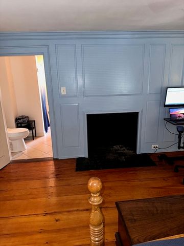 23 Pleasant Street 23, Salem, MA 01970