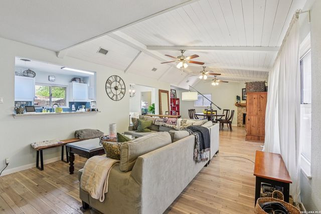 4538 Waikiki, San Antonio, TX 78218