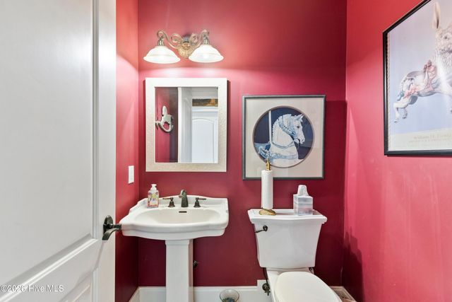 4363 Gauntlet Drive SE, Southport, NC 28461