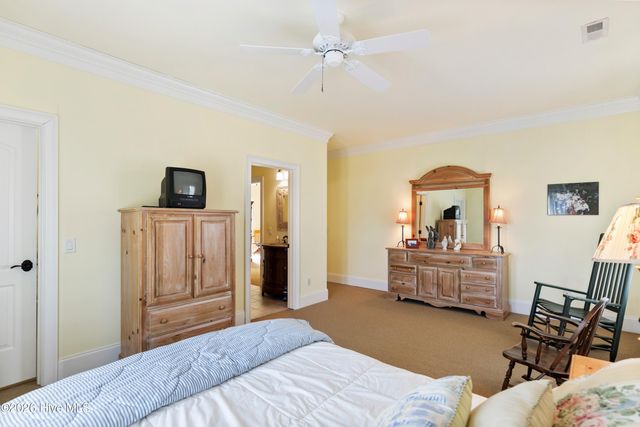 4363 Gauntlet Drive SE, Southport, NC 28461