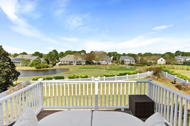 4363 Gauntlet Drive SE, Southport, NC 28461