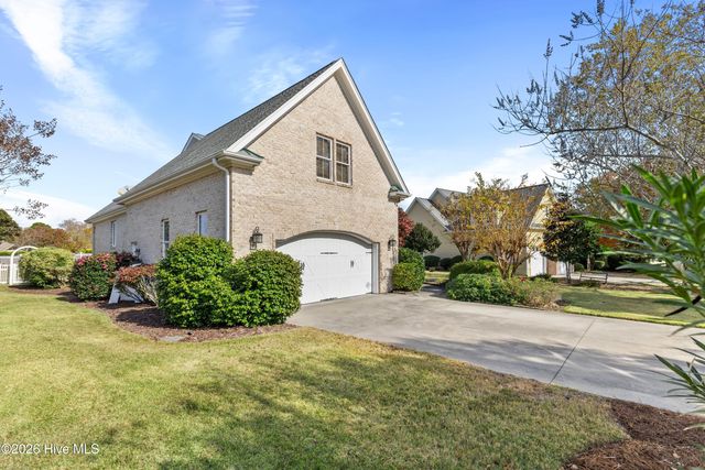 4363 Gauntlet Drive SE, Southport, NC 28461