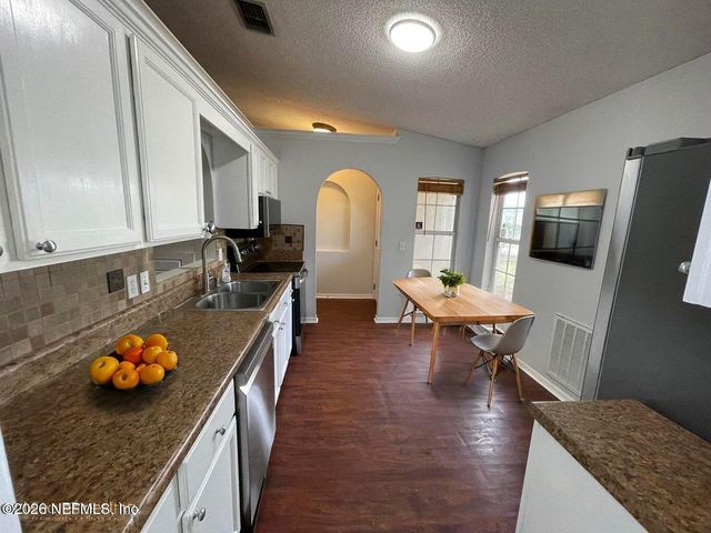 12538 ASH HARBOR Drive, Jacksonville, FL 32224