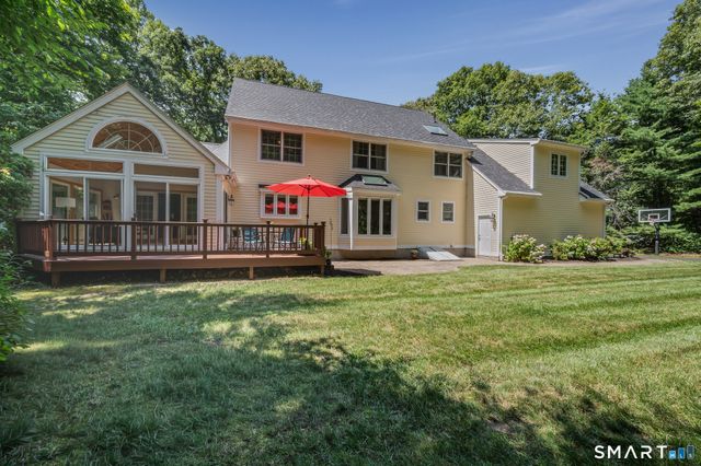 120 Strickland Street, Glastonbury, CT 06033