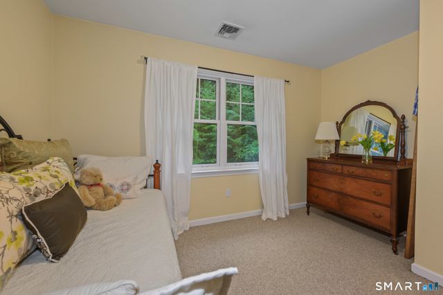120 Strickland Street, Glastonbury, CT 06033