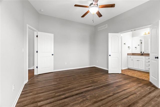 11420 Kimball Avenue, Kansas City, KS 66109