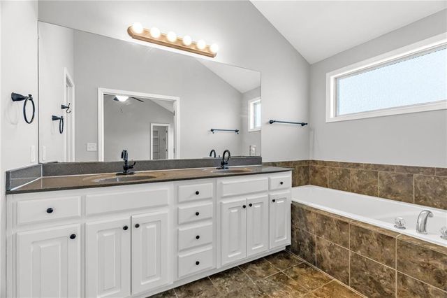 11420 Kimball Avenue, Kansas City, KS 66109