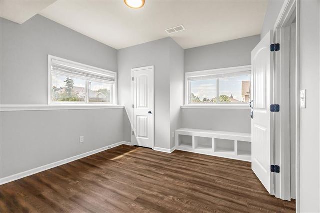 11420 Kimball Avenue, Kansas City, KS 66109
