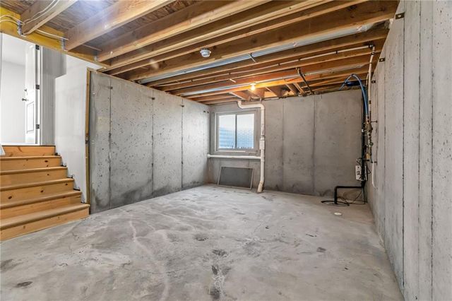 11420 Kimball Avenue, Kansas City, KS 66109