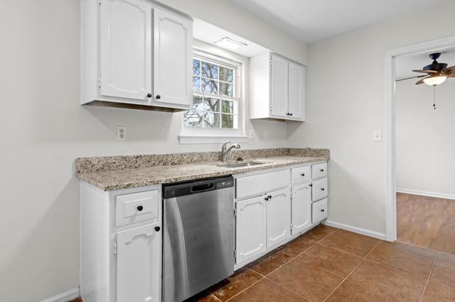 724 Bacon Trl Apt 51, Chattanooga, TN 37412