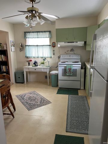 1300 N Villa Drive, Evansville, IN 47711